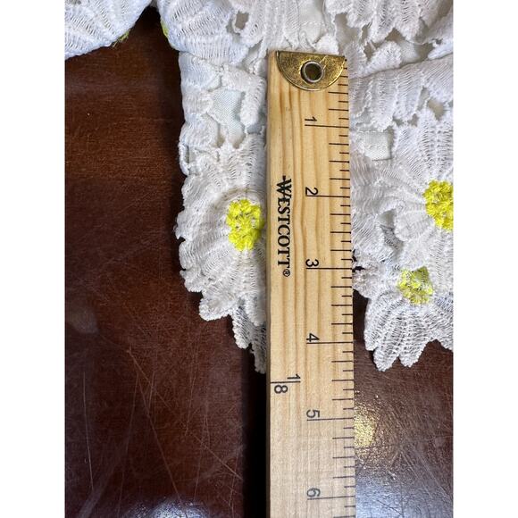 Judith March medium black daisy romper lace embroidered floral halter cutout - Picture 12 of 13